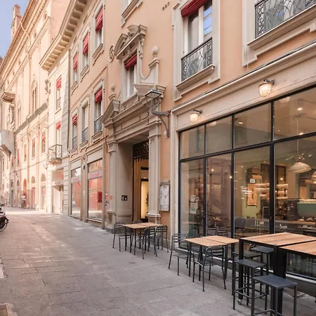 House Due Torri Apartman Bologna