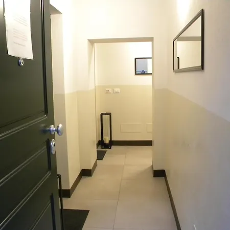 House Due Torri Apartment