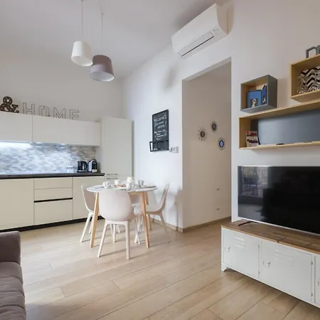 Apartment House Due Torri *