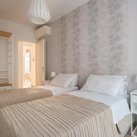 Apartment House Due Torri