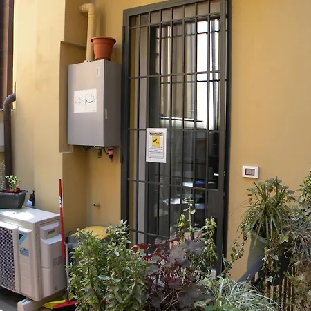 House Due Torri * Bolonia