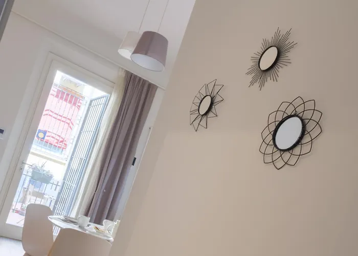 House Due Torri 볼로냐